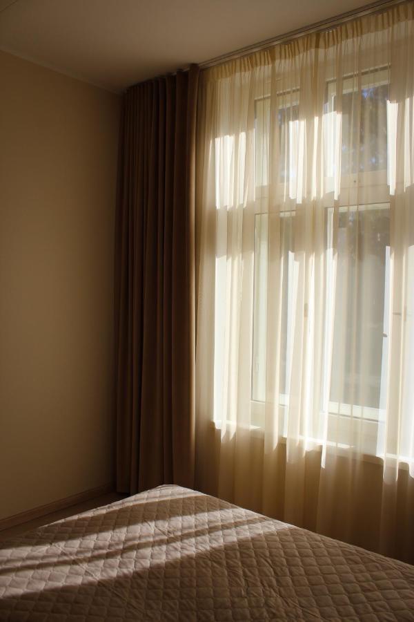 Emajoe Keeltekool Apartment Tartu Esterno foto